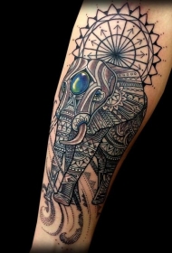 象神彩色装饰风格纹身图案