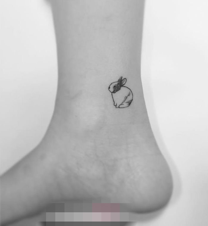 女生喜爱的黑色几何元素简单个性线条纹身图案