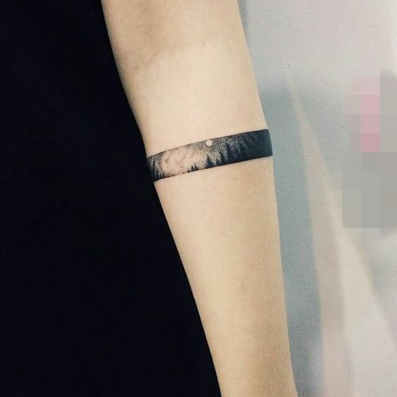 澶氭濂崇敓鎵嬭噦涓婇粦鑹茬礌鎻忓垱鎰忚姳绾圭汗韬浘妗?/div 
<div class=read_line 