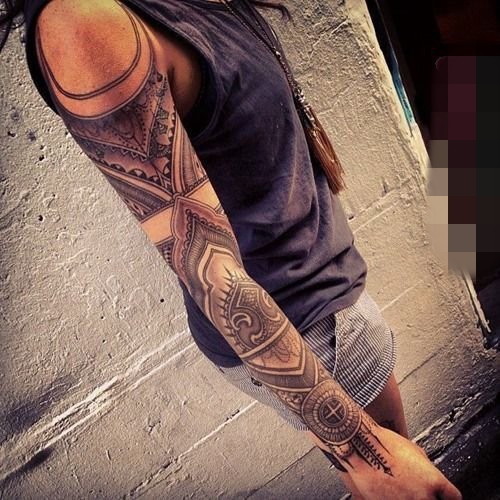 澶氭濂崇敓鎵嬭噦涓婇粦鑹茬礌鎻忓垱鎰忚姳绾圭汗韬浘妗?/div 
<div class=read_line 