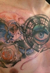 胸部难以置信的彩色骷髅与玫瑰纹身图案