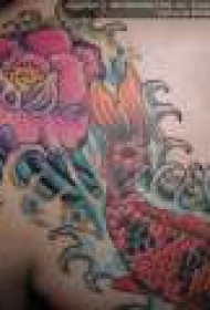 丰富多彩的亚洲之花和锦鲤纹身图案