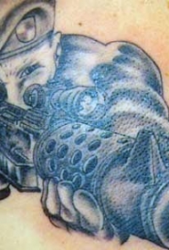 士兵射击枪军队黑灰纹身图案缩略频道推荐图