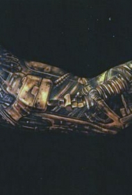 花臂彩色惊人的机械手纹身图案