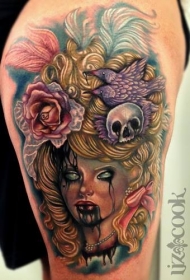 New School彩色大腿女人与骷髅纹身图案