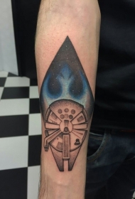 手臂点画风格彩色怪物纹身图案