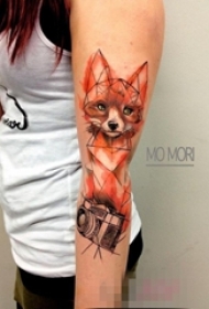 一组关于水彩泼墨创意个性纹身图案