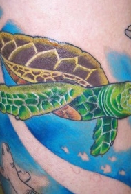 彩绘海底的绿海龟纹身图案
