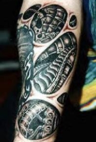 手臂逼真生物机械下皮肤纹身图案
