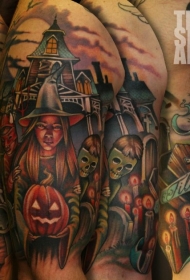 肩部令人毛骨悚然的万圣节主题纹身图片