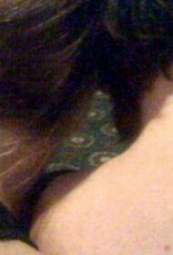 颈部日式汉字友谊纹身图案