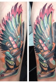腿部现代风格的彩色大手与翅膀纹身图片
