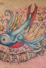 彩色的美丽燕子花朵纹身图案