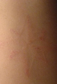 手背隐形星星纹身图案