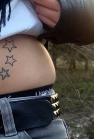 腰侧简约五角星纹身图案