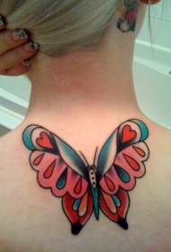 颈部传统的蝴蝶纹身图案