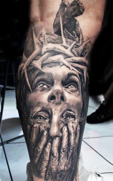 腿部灰色逼真的耶稣人物纹身图案