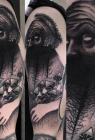 手臂超现实主义风格黑色蘑菇森林纹身图案