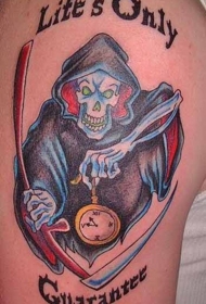 死神钟表和字母纹身图案