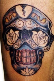 彩色骷髅和花朵纹身图案