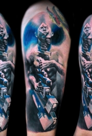 原始设计的彩色肩部神秘雕像纹身图案