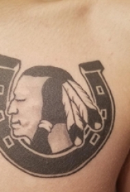 男生胸部黑色抽象线条人物肖像纹身图