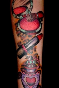 彩色女性化妆品纹身图案