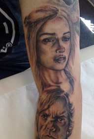 手臂棕色游戏英雄肖像纹身图案