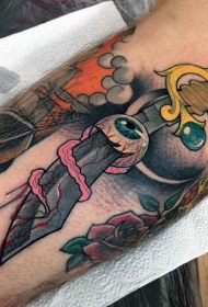 奇怪的恐怖血腥匕首与人眼彩色纹身图案