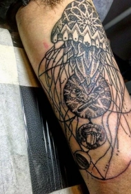 old school手臂黑白点刺水母纹身图案