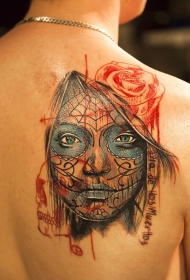 肩部彩色死亡女性纹身图案