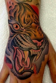 手背old school邪恶的老虎头部纹身图案