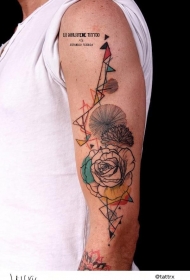 新学校风格的彩色花卉与各种符号纹身图片