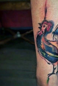 简单水彩画风格小公鸡手臂纹身图案