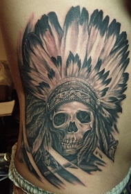 腰侧棕色印度头饰骷髅纹身图案