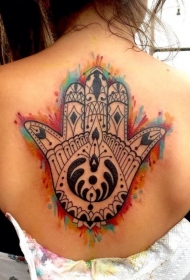 简单设计的黑色法蒂玛之手背部纹身图案