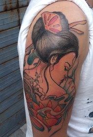 古典油画般的彩绘艺妓扑克牌大臂纹身图案