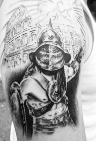 大臂时尚好看的黑白角斗士和竞技场纹身图案