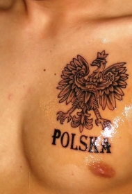 胸部棕色波兰标志与字母纹身图片