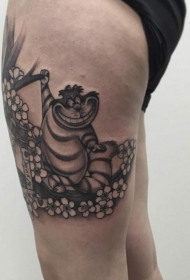 大腿滑稽的卡通猫纹身图案