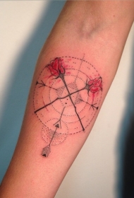 手臂小清新彩色玫瑰花纹身图案