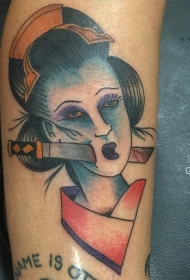 手臂彩色日本艺伎带刀肖像纹身图案