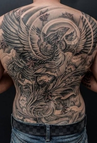 黑灰满背枫叶凤凰纹身图案