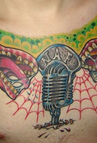 胸部麦克风假牙彩绘纹身图案