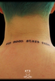 颈部简单的个性黑色字母纹身图案