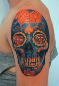 肩部彩色骷髅钻石纹身图案