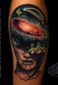 超现实主义风格的彩色女子肖像头部星空组合纹身图案
