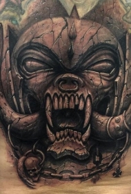背部石雕风格古代恶魔雕像纹身图案