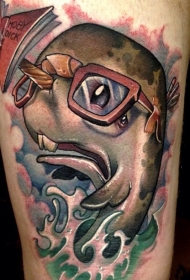 可爱有趣的卡通鲸鱼戴眼镜纹身图案