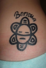 腰侧黑色花朵个性图腾纹身图案